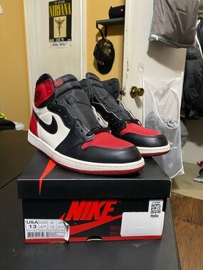 Jordan 1 High OG Black/Red/White Sneakers